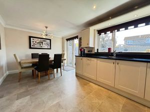 Photo 26- click for photo gallery